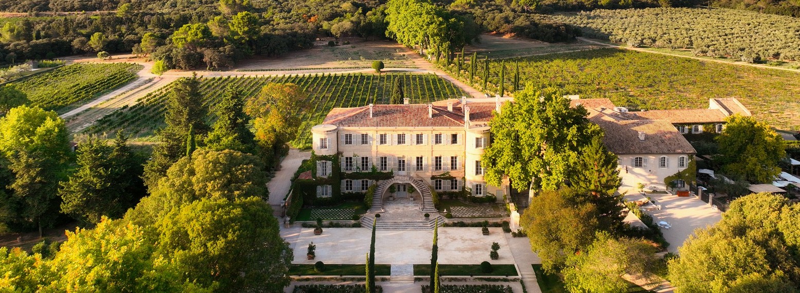 Chateau d'Estoublon grounds